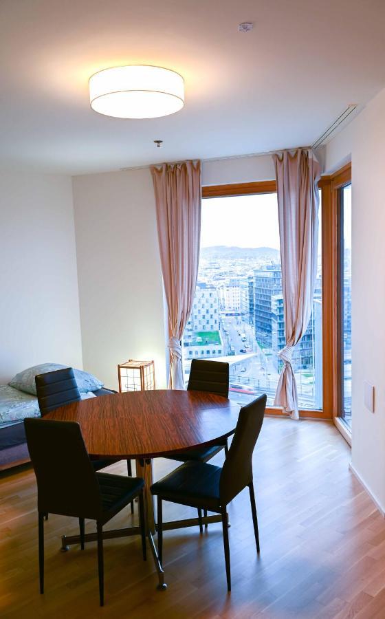 Central Station Loft - Amazing View In City Center - Jupihome Vienna Luaran gambar