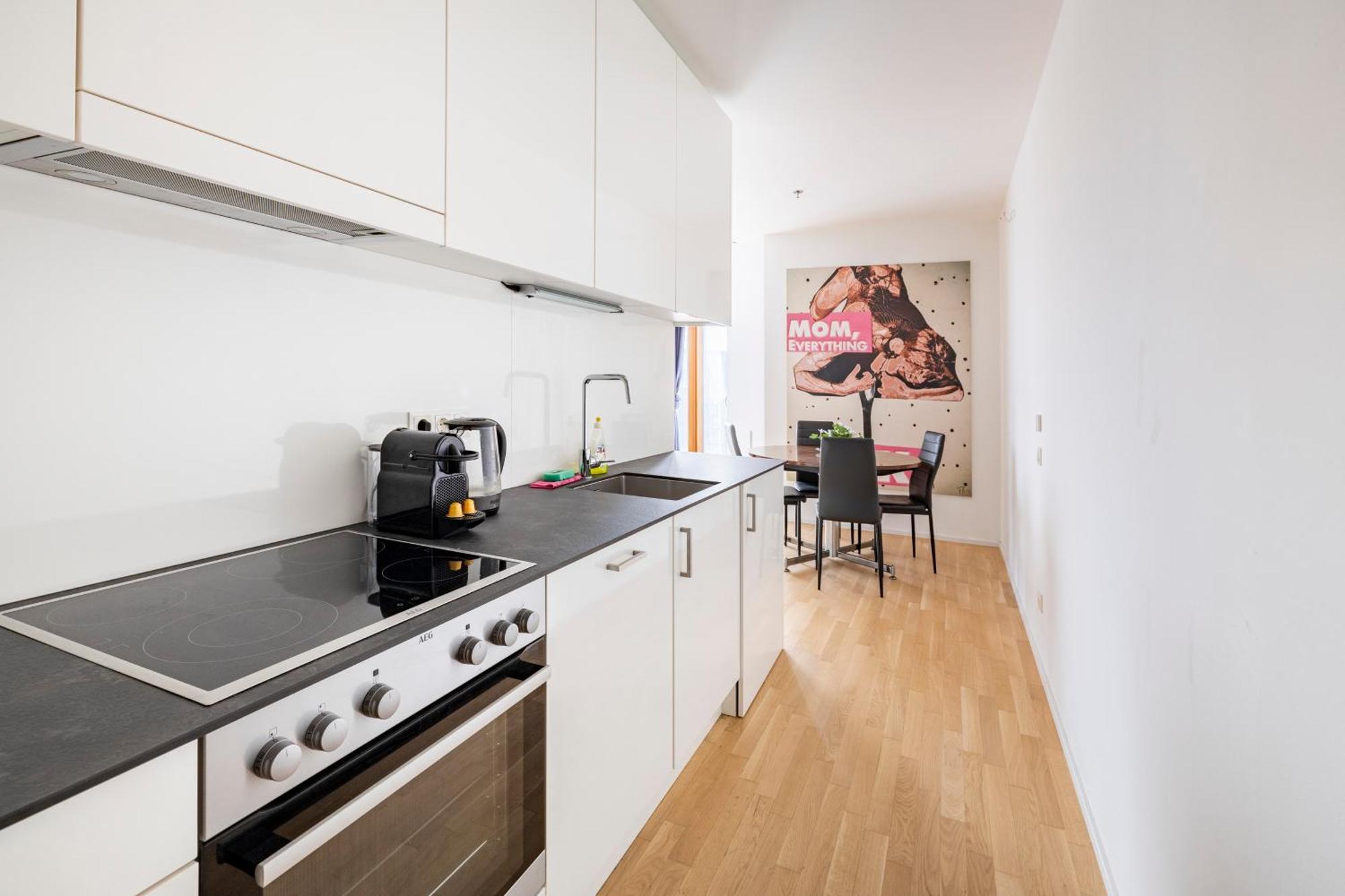 Central Station Loft - Amazing View In City Center - Jupihome Vienna Luaran gambar