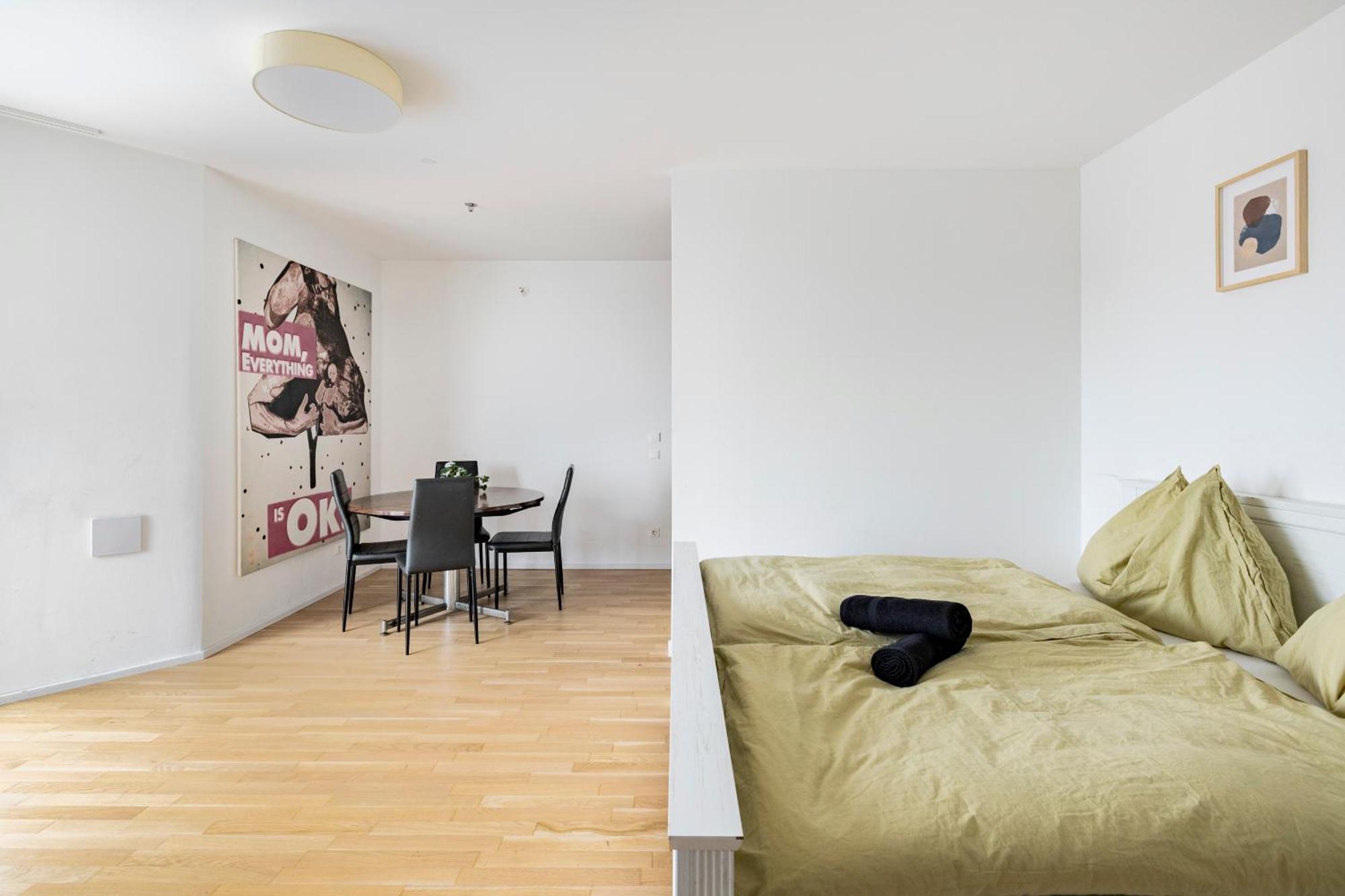 Central Station Loft - Amazing View In City Center - Jupihome Vienna Luaran gambar